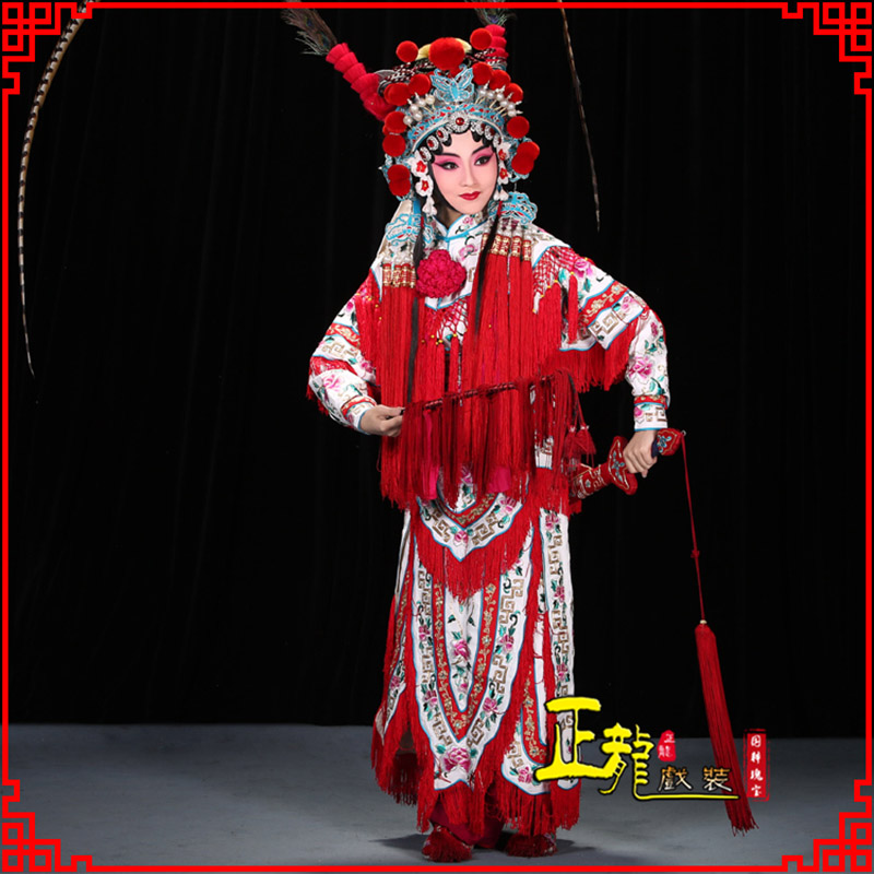 福鼎刀马旦改容战父 软绉镶边女改良靠